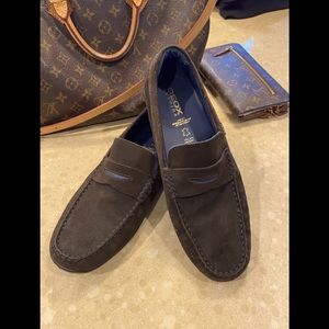 GEOX Respira shoes brown suede size 44 (11), made in Italy.  Worn once